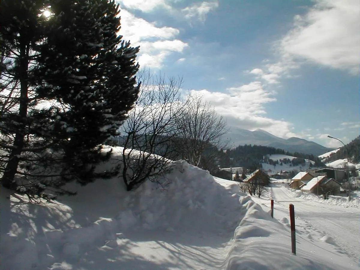 Joli Studio Renove 4 Pers. Avec Balcon Et Wifi - 10 Min A Pied Du Village, Parking Privatif - Fr-1-689-3 Villard-de-Lans