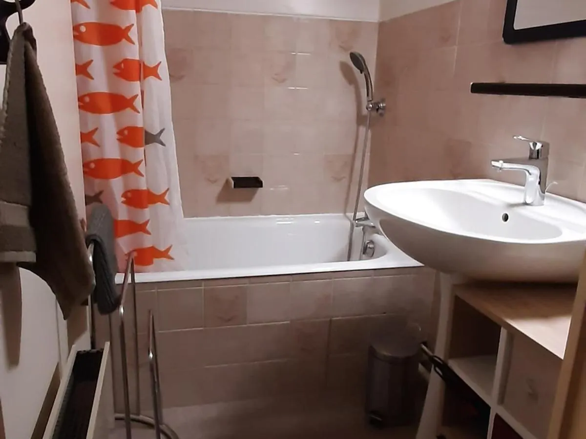 Apartment Joli Studio Renove 4 Pers. Avec Balcon Et Wifi - 10 Min A Pied Du Village, Parking Privatif - Fr-1-689-3 Villard-de-Lans